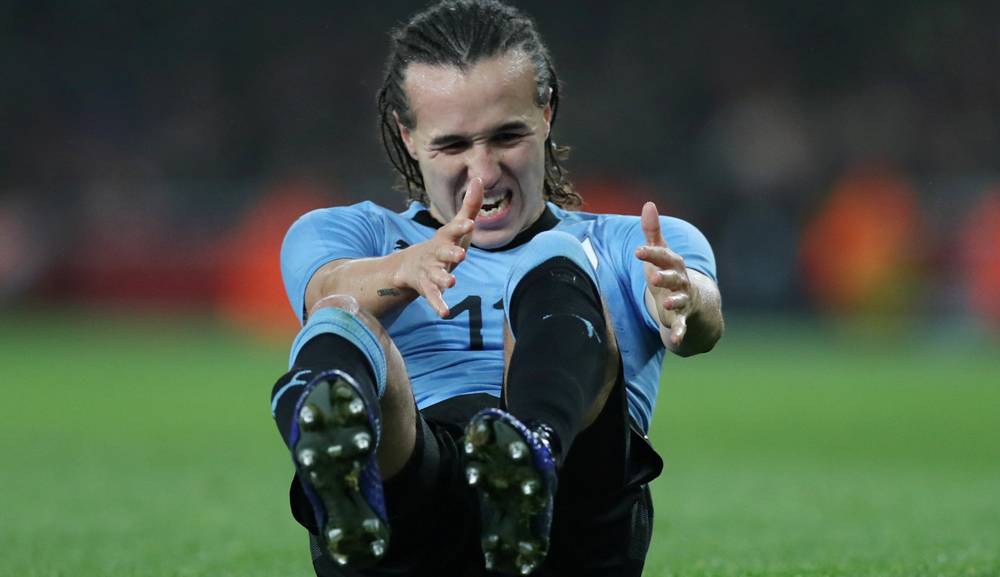 Las mejores imágenes del duelo entre Uruguay y Brasil en Londres. Foto: Reuters.
