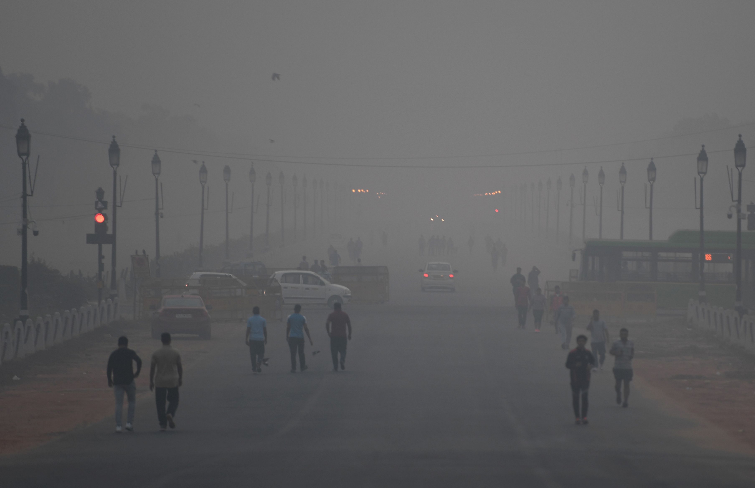 Nueva Delhi afectada por el aire contaminado. Foto: AFP