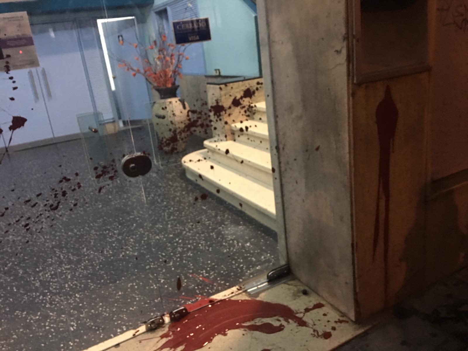 Pintadas en Iglesia Misión Vida y en una ONG. Foto: Álvaro Dastugue