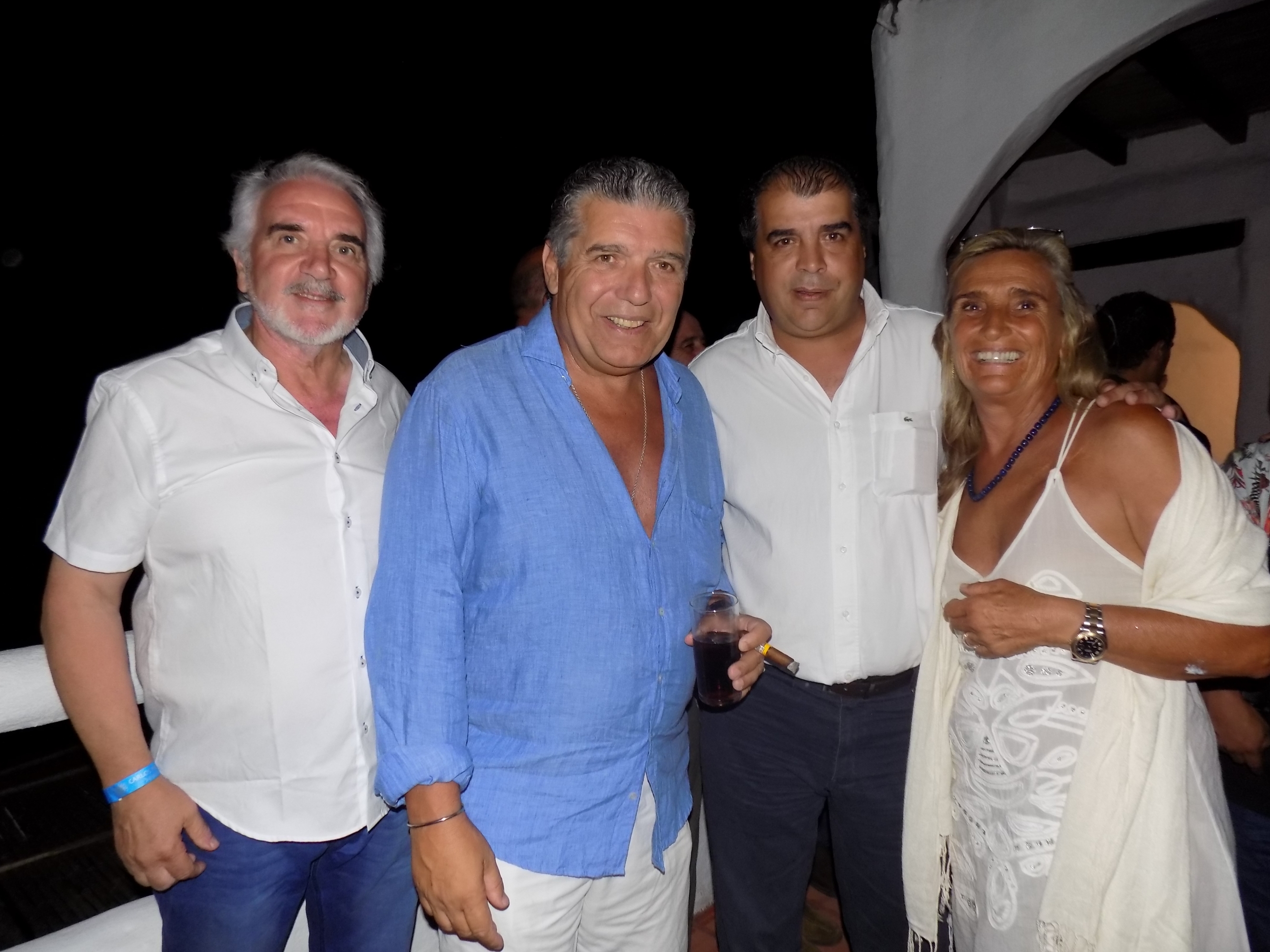 Jesús Bentancourt, Jorge Páez, Rodrigo Blas, Agó Páez.