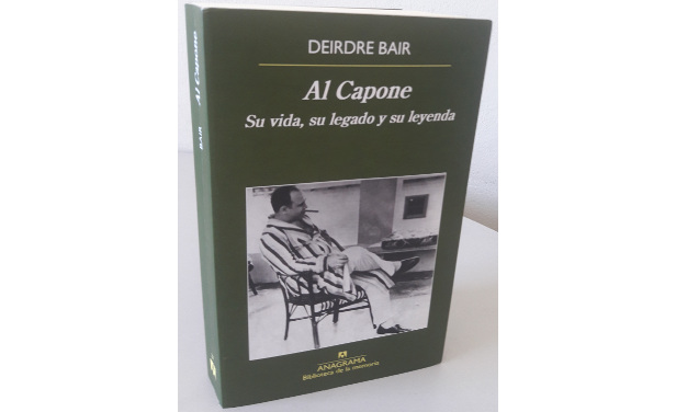Al Capone por Deirdre Bair