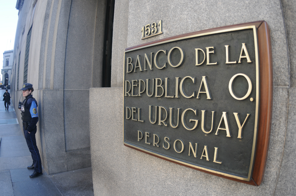 BROU prestó dinero a una imprenta de última generación y no se le reintegró la suma adecuada. Foto: F. Ponzetto