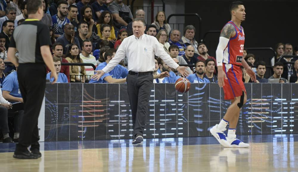 Las mejores imágenes de Uruguay ante Puerto Rico en el Antel Arena. Foto: Gerardo Pérez.