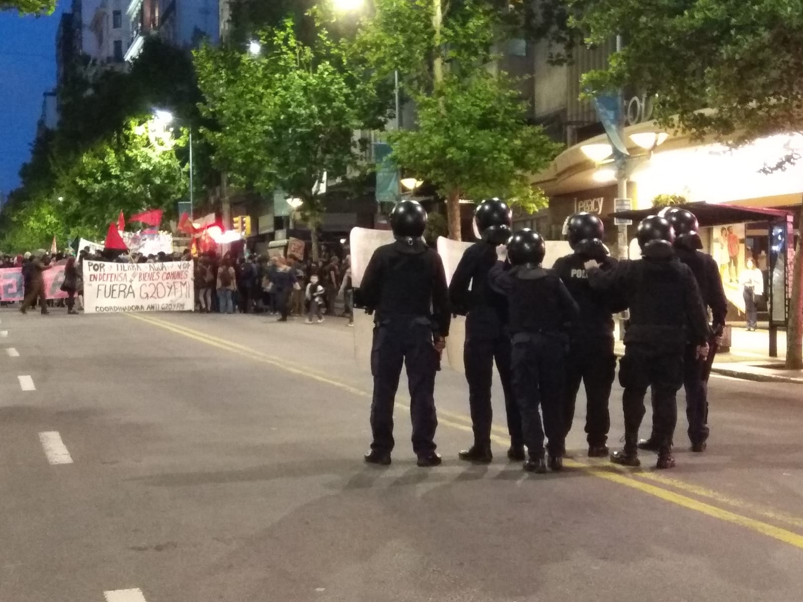Marcha contra el G20. Foto: Darwin Borrelli