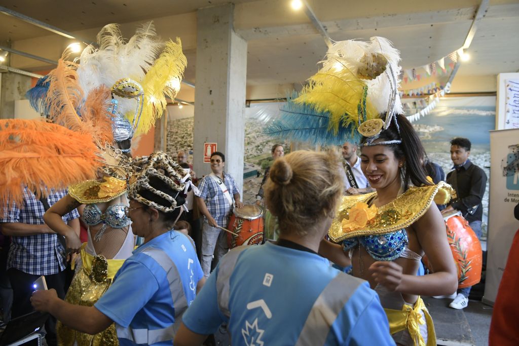 Los invitados al evento bailaron al ritmo del candombe con Cuareim 1080. Foto: Leonardo Mainé