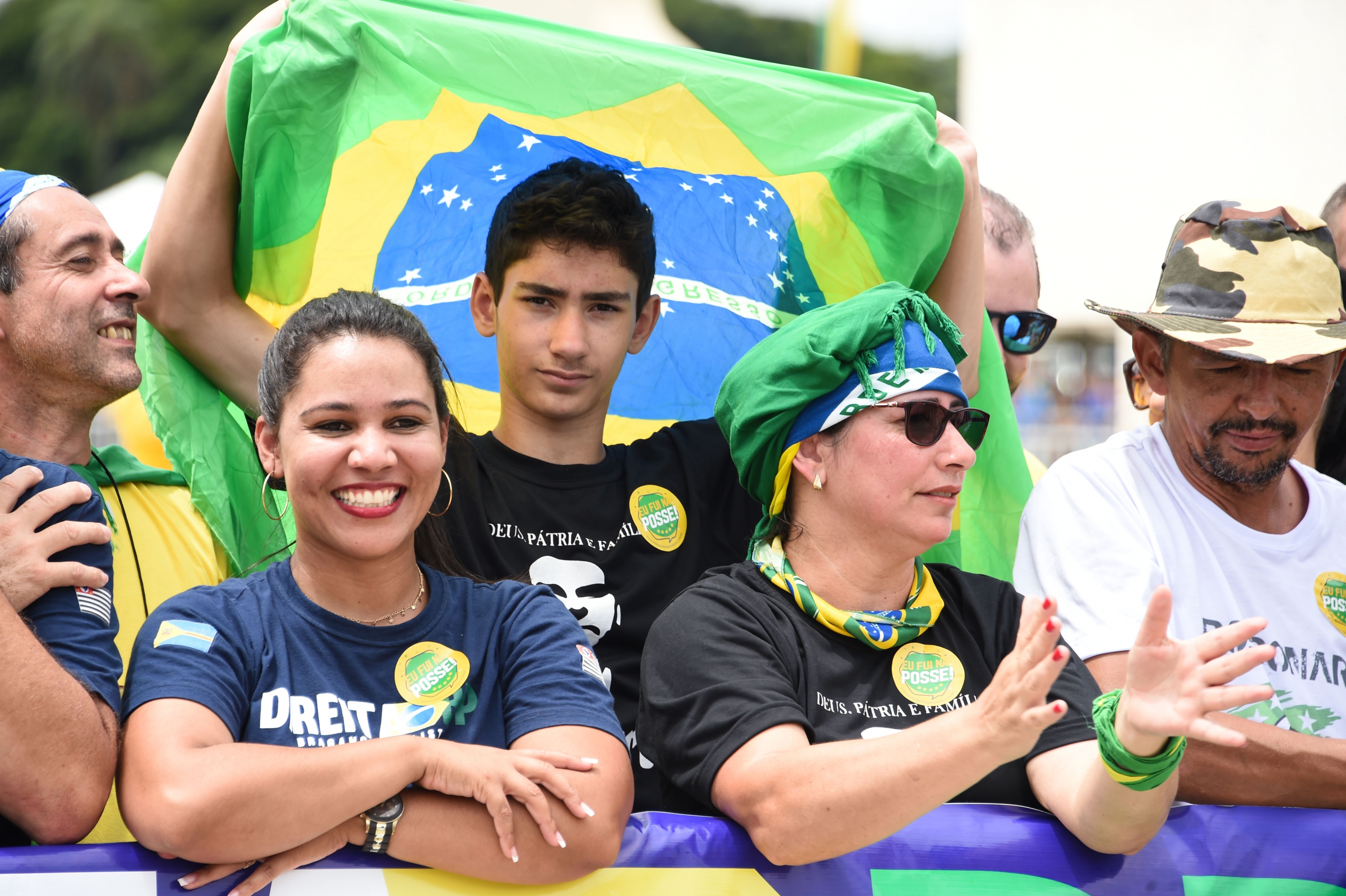 Seguidores de Bolsonaro en la asunción del Presidente. Foto: AFP