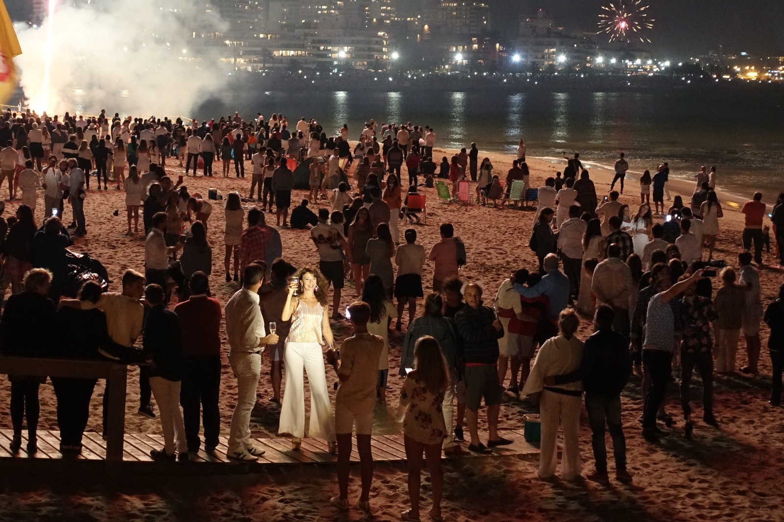Festejos en Punta del Este por la llegada del Año Nuevo. Foto: Ricardo Figueredo.