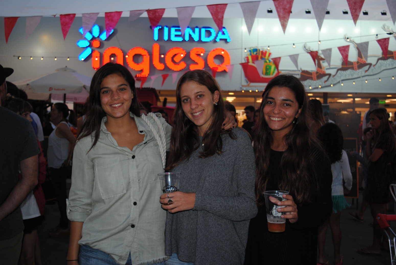 Candela Ibáñez, Valentina Cabelli, Guadalupe Deibe.