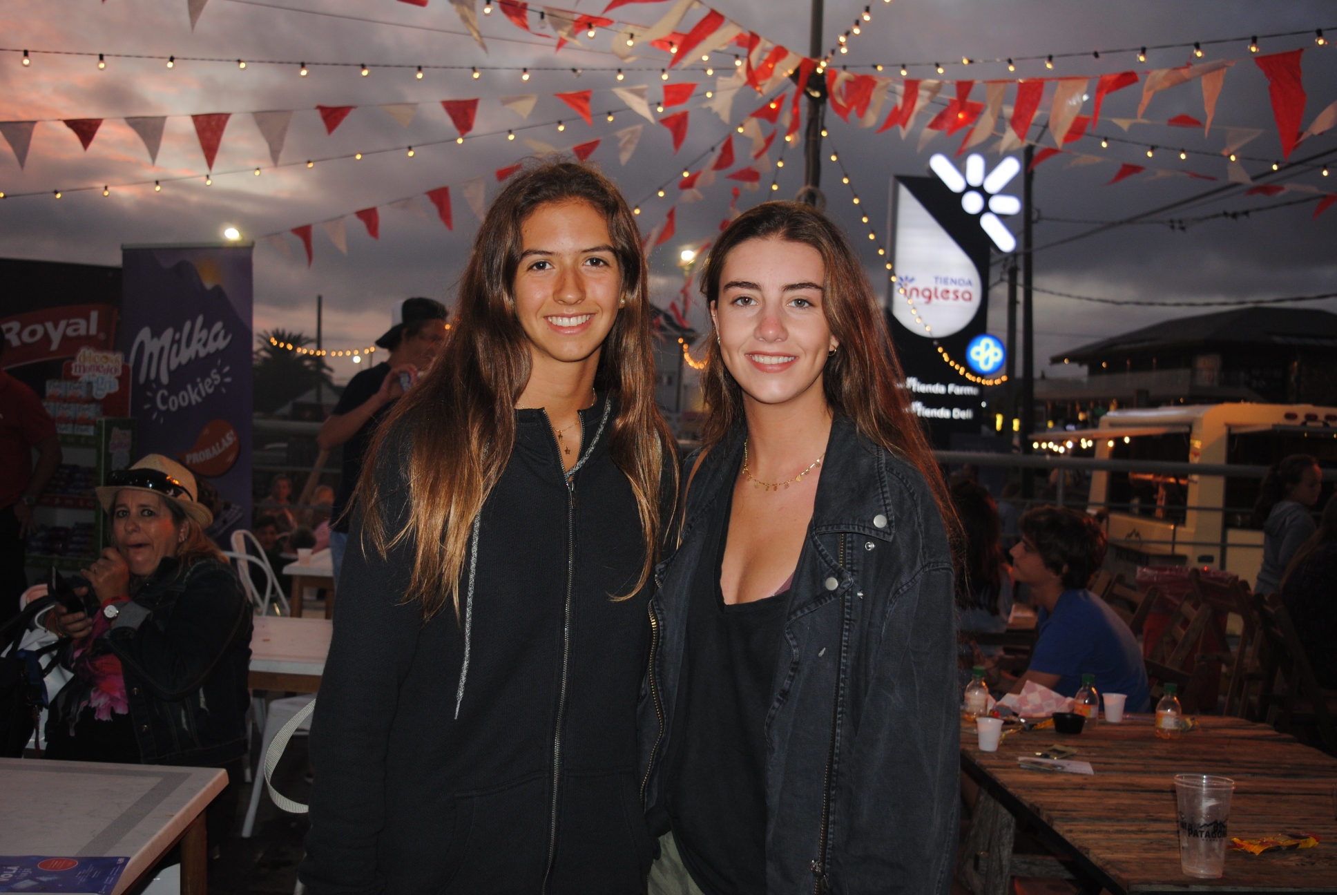 Ignacia Velasco, Blanca Garcés.