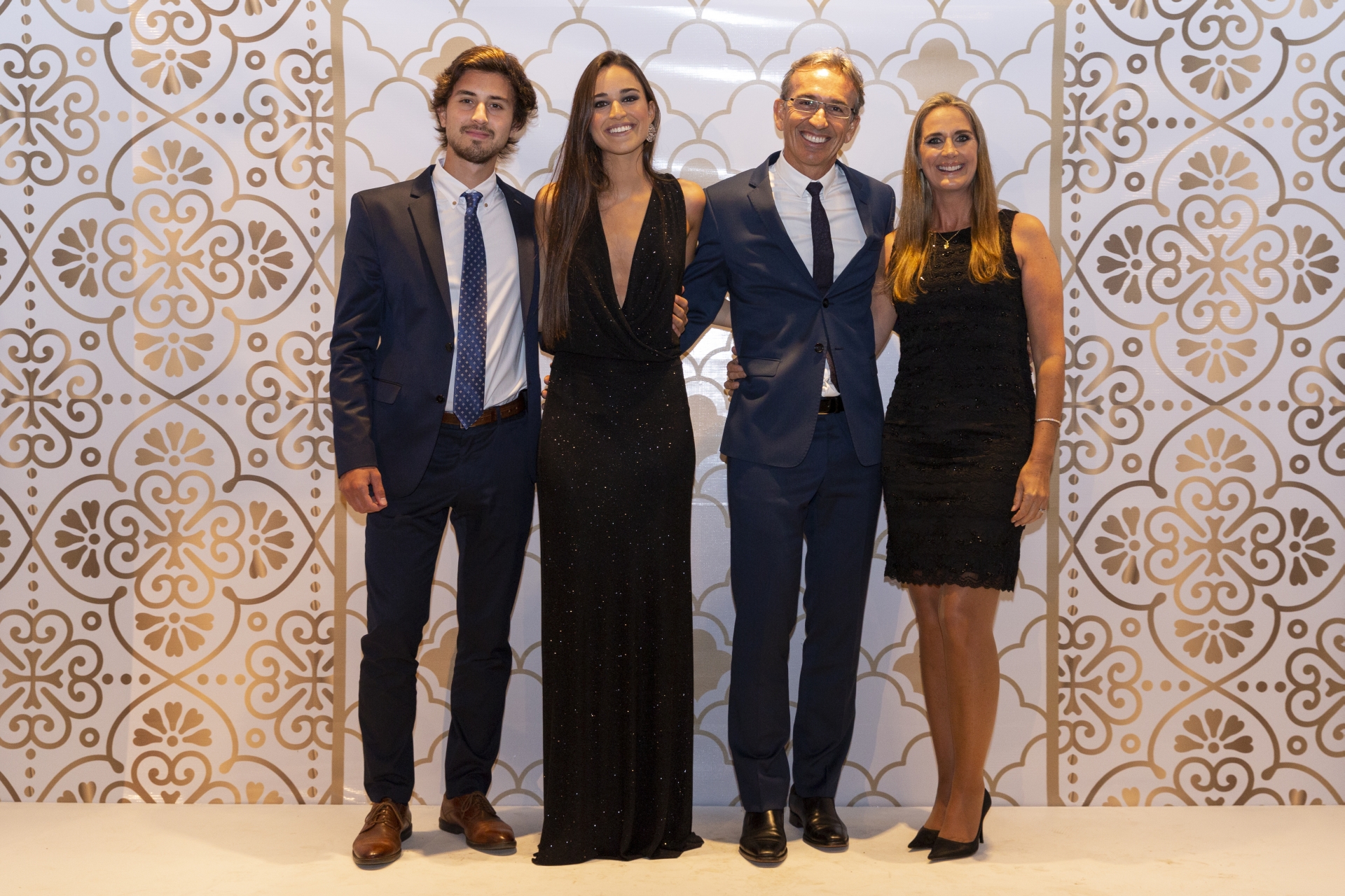 Lucca Castelli, Florencia y Marcel Skuras, Sylvia Larravide.