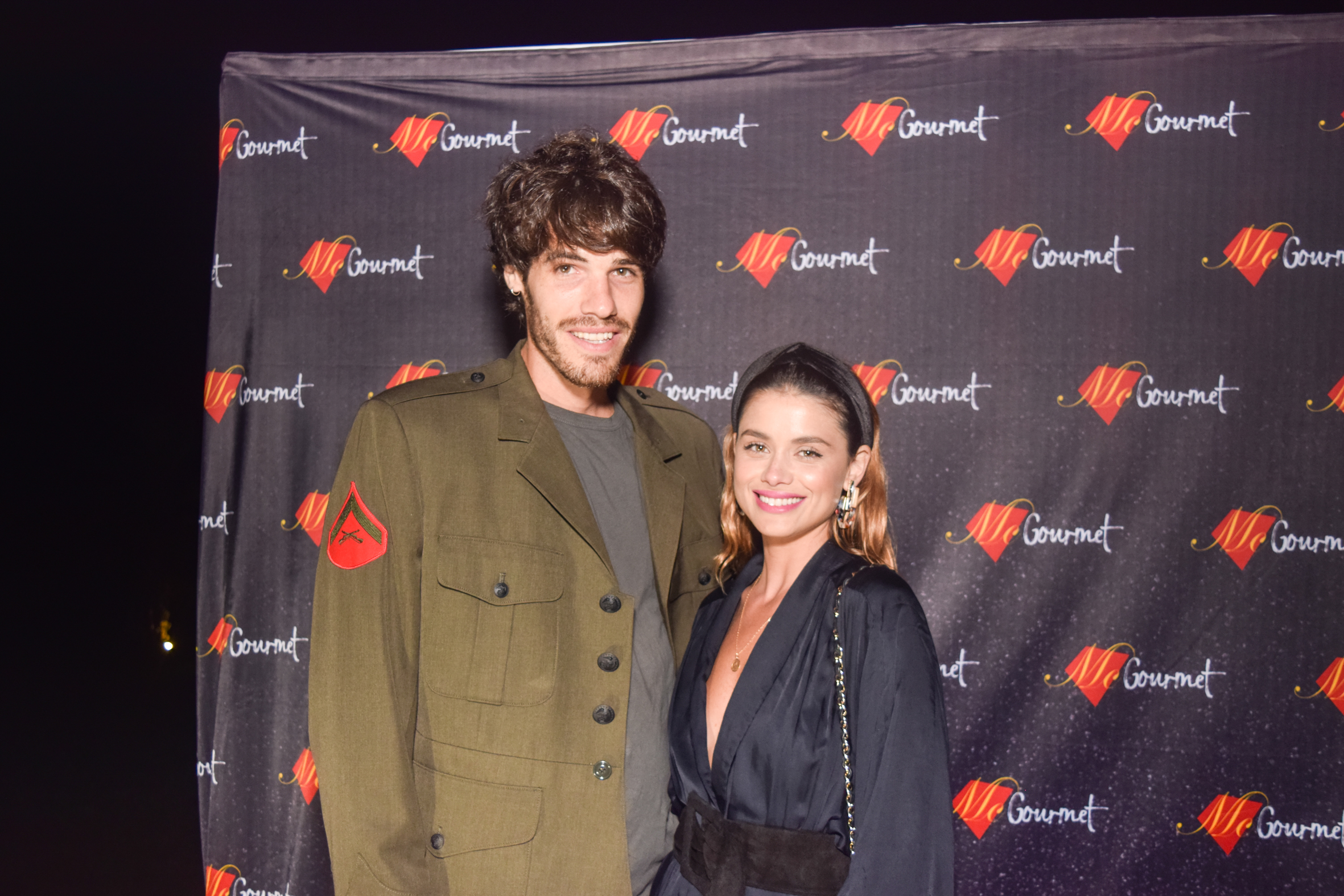 Manu Desrets, Vitto Saravia.