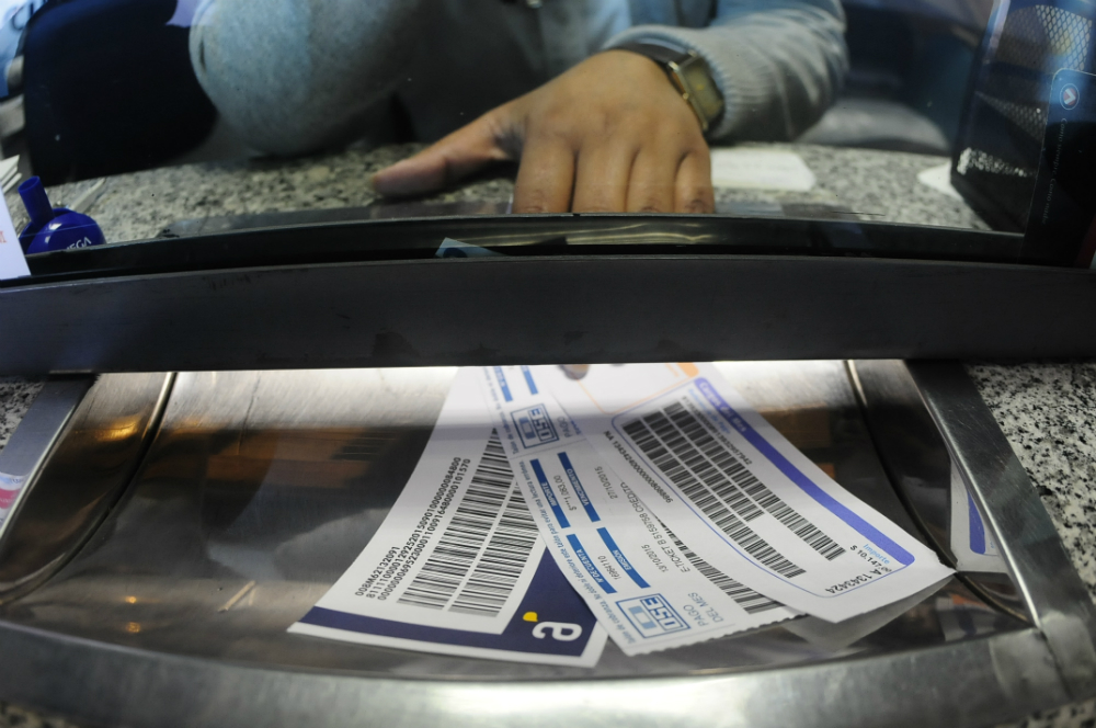 Los ajustes de tarifas explicaron buena parte de la inflación. Foto: F. Ponzetto