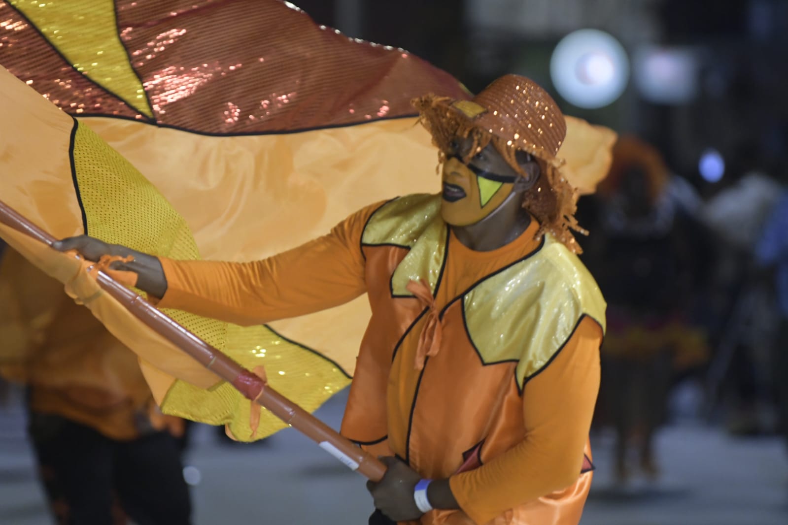 Color y alegría en la primera noche del Desfile de Llamadas. Foto: Marcelo Bonjour