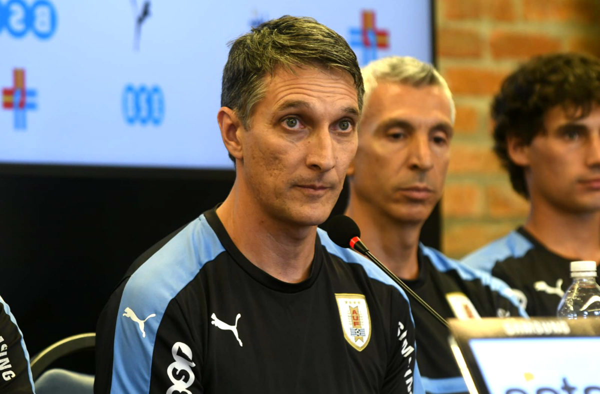 Gustavo Ferreyra en su presentación como entrenador principal de la selección Sub 20