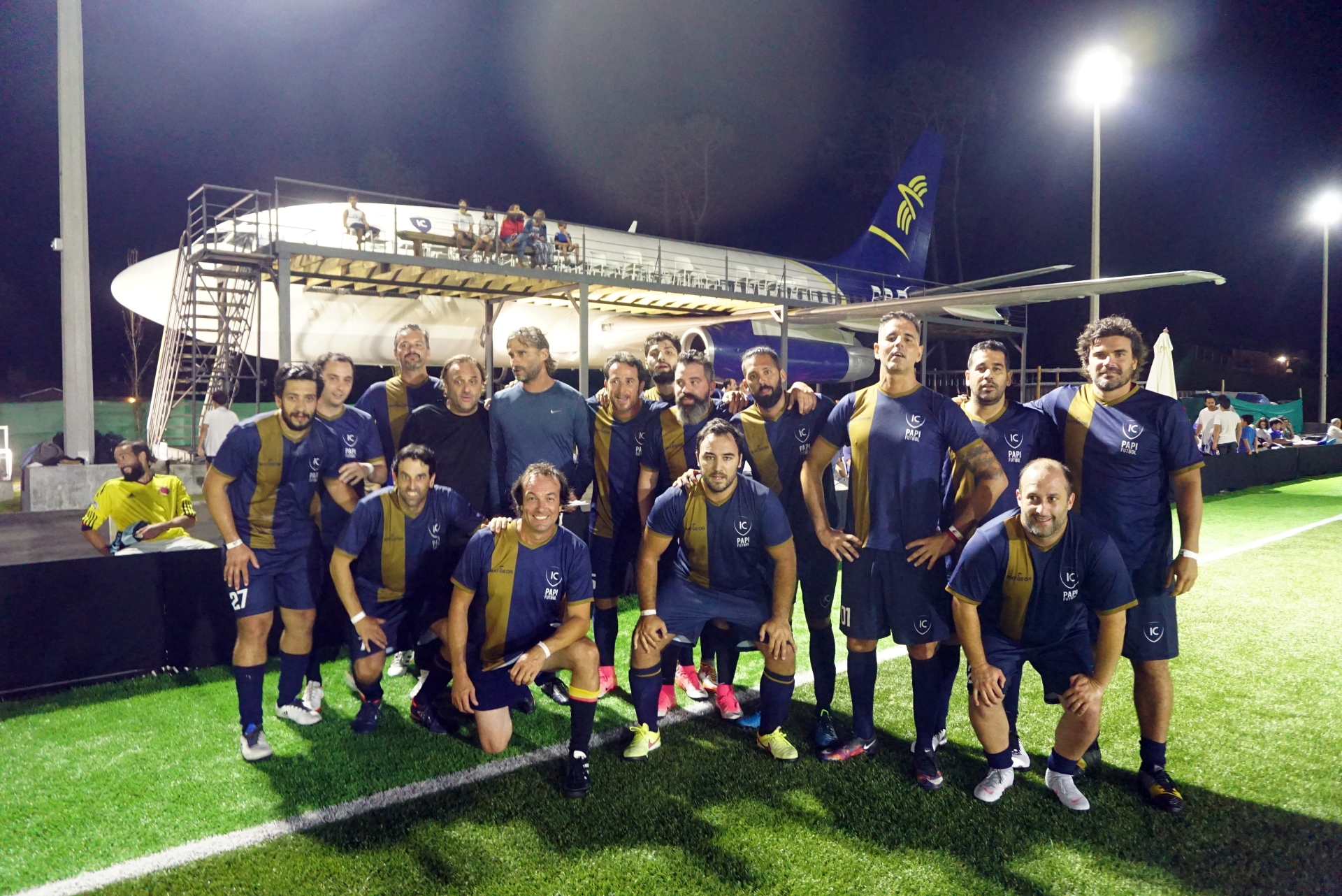 Martín Castro, León Perdomo, Joao Garayade, Alejandro Pino, Pablo Rubel, Pedro Goytiño, Germán y Jorge Falcioni, Martín Rodríguez, Javier Daqua, Carlos Sommerer, Horacio Gutiérrez, Sebastián Marturet, Andrés Tarant