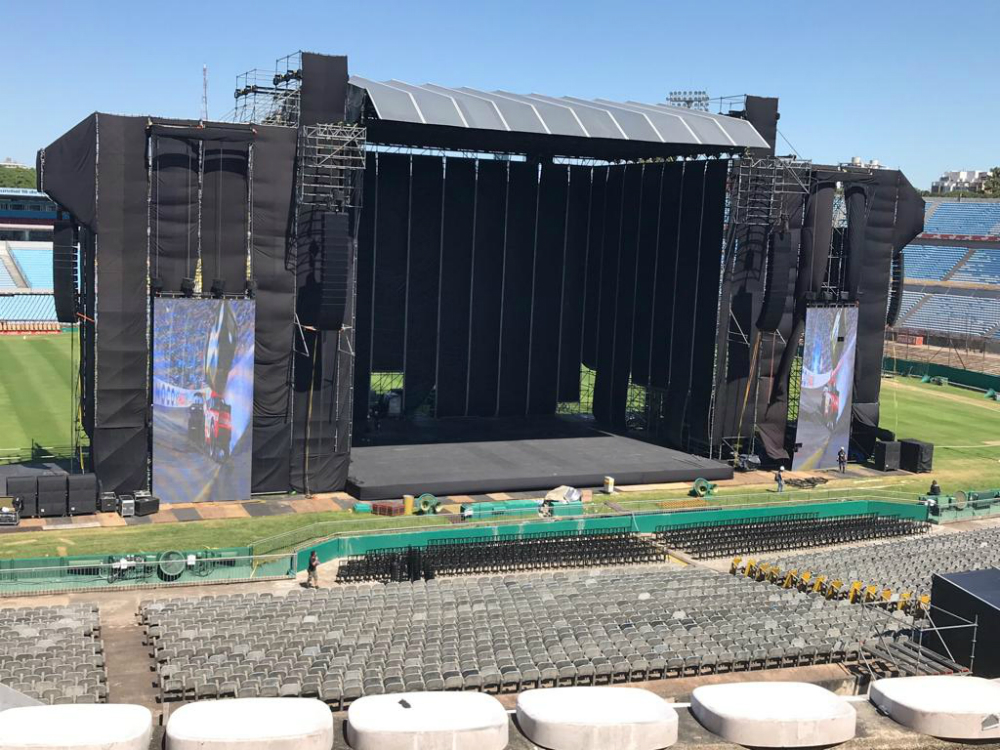 El escenario de Ed Sheeran para el show del Centenario. Foto: Darwin Borrelli