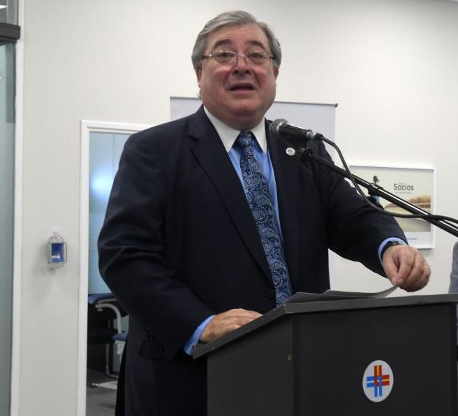 Julio Martínez. El gerente general de la compañía dijo que con este servicio podrán presentarse a licitaciones a las que antes no accedía.