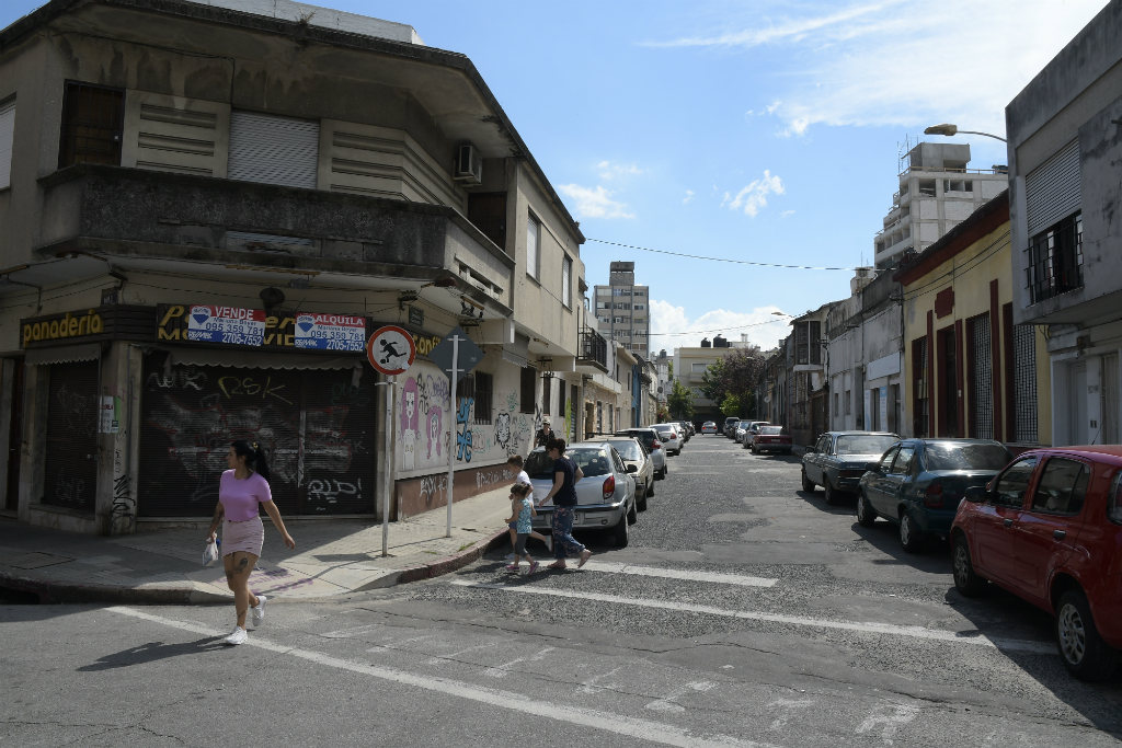 Los callejones siguen siendo un sitio predilecto de los niños para jugar. Foto: Leonardo Mainé