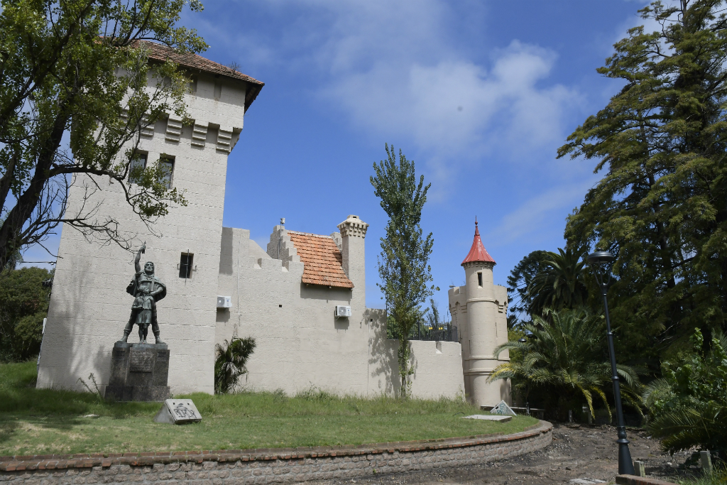 Las obras para reconstruir el Castillo del Parque Rodó tardaron seis años y los vecinos están ansiosos por su reinaguruación. Foto: Leonardo Mainé