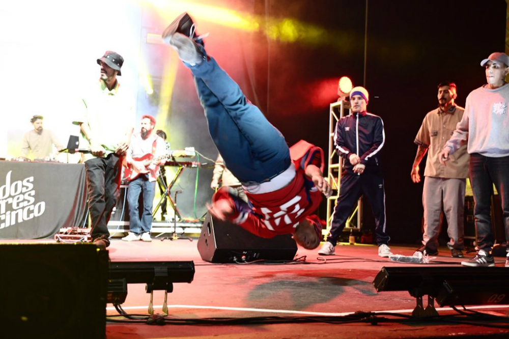 Dostrescinco en Montevideo Hip Hop. Foto: Nicolás Pereyra