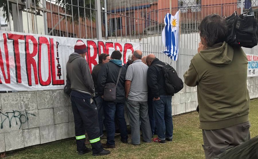 Sindicato del gas ocupa planta de MontevideoGas. Foto: Nicolás González
