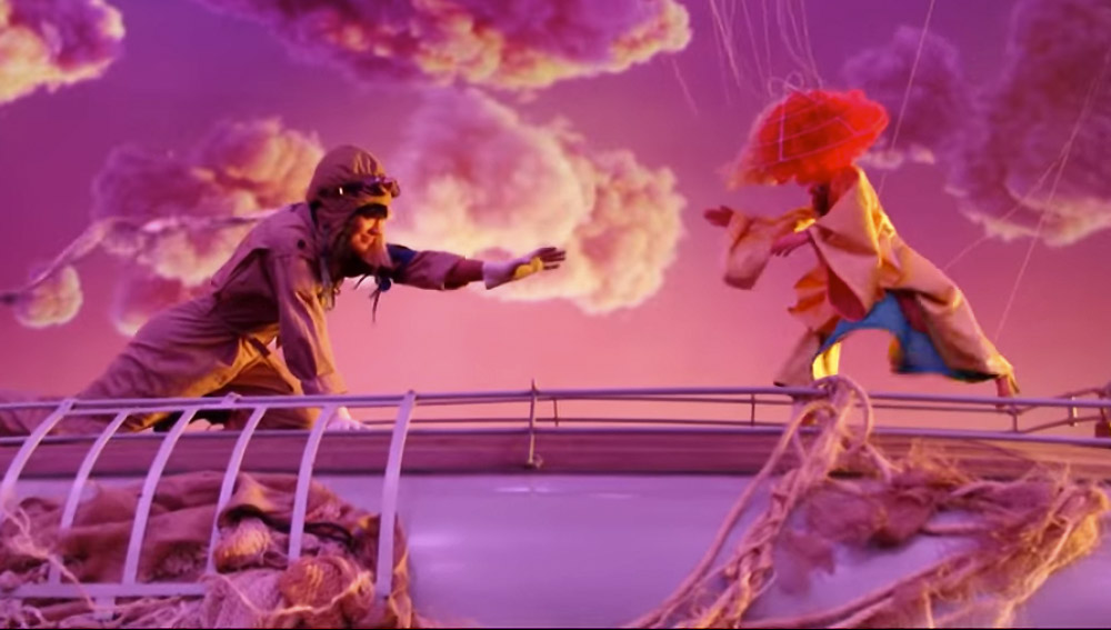 Imagen del video Thunderclouds de LSD