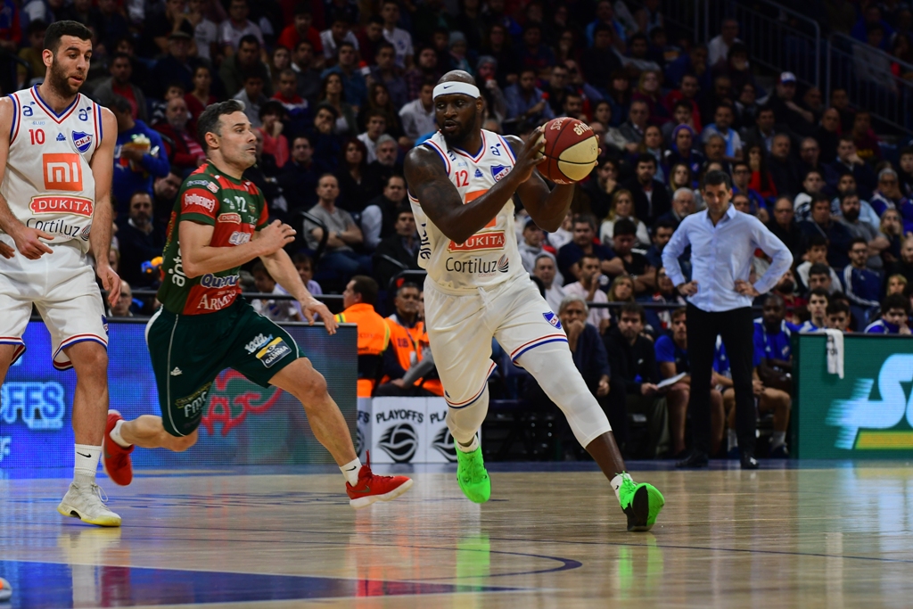 La quinta seminfinal entre Aguada y Nacional que se jugó en el Antel Arena. Foto: Gerardo Pérez.