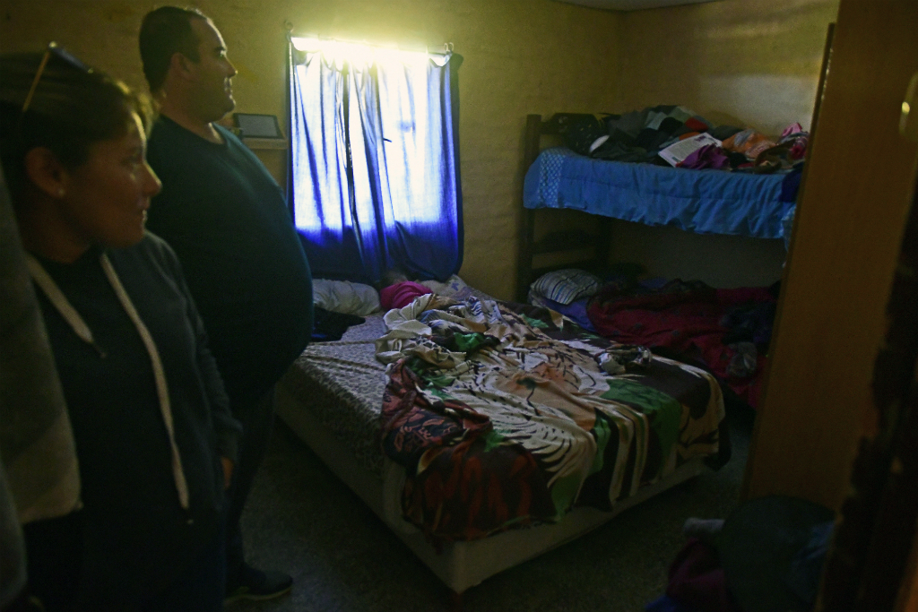 Eliana Machado instaló a su familia en la casa materna, donde viven otros tres hermanos y su madre. Foto: Fernando Ponzetto