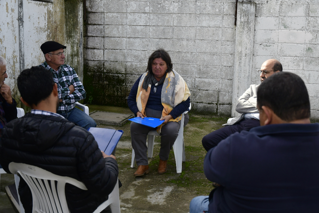 Cecilia Blanco reunida con representantes de Independencia. Foto: Fernando Ponzetto