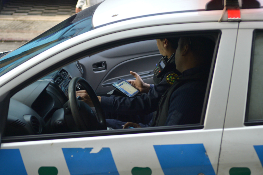 Patrullero de policía de Montevideo. Foto: Gerardo Pérez