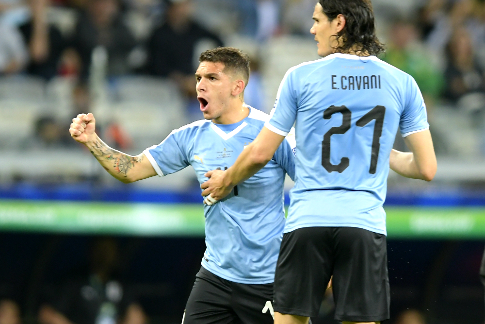 Lucas Torreira y Edinson Cavani en Uruguay