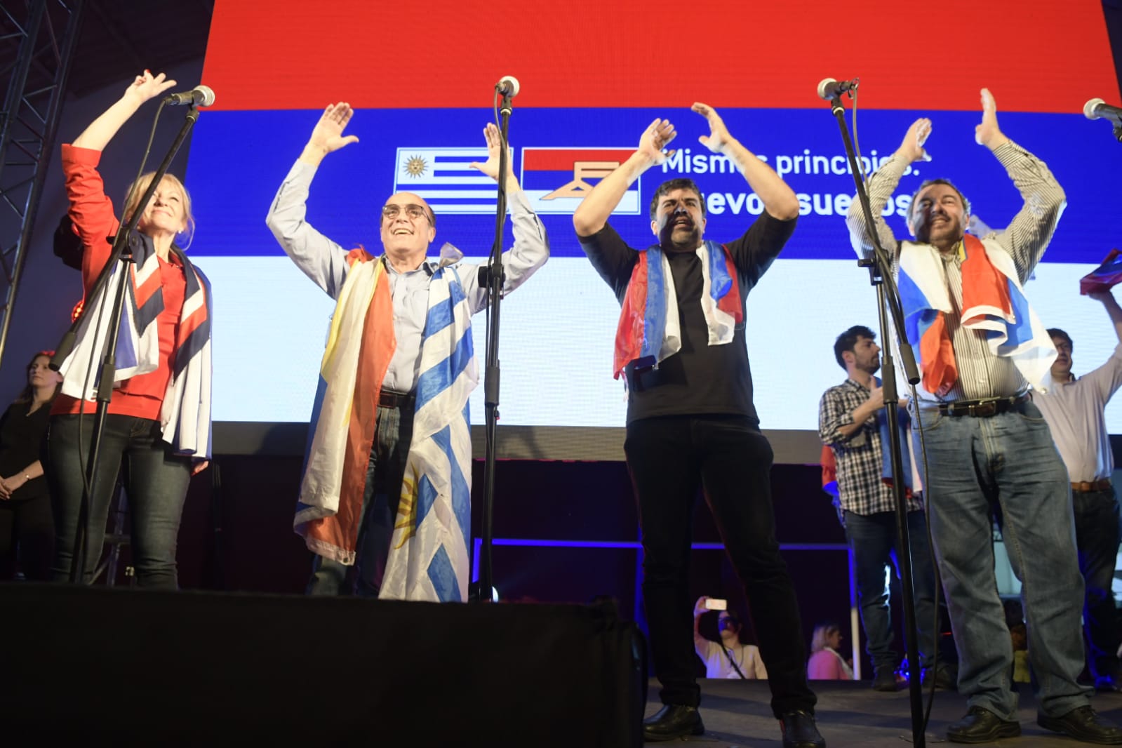 Cosse, Martínez, Andrade y Bergara este sábado en Las Piedras. Foto: Marcelo Bonjour