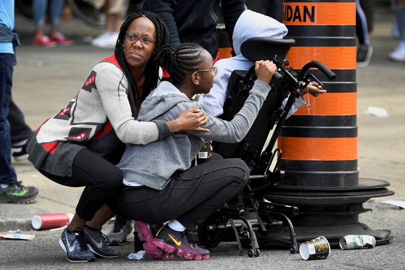 En los festejos se desarrollaron ciertos disturbios que asustaron a varios. Foto: AFP