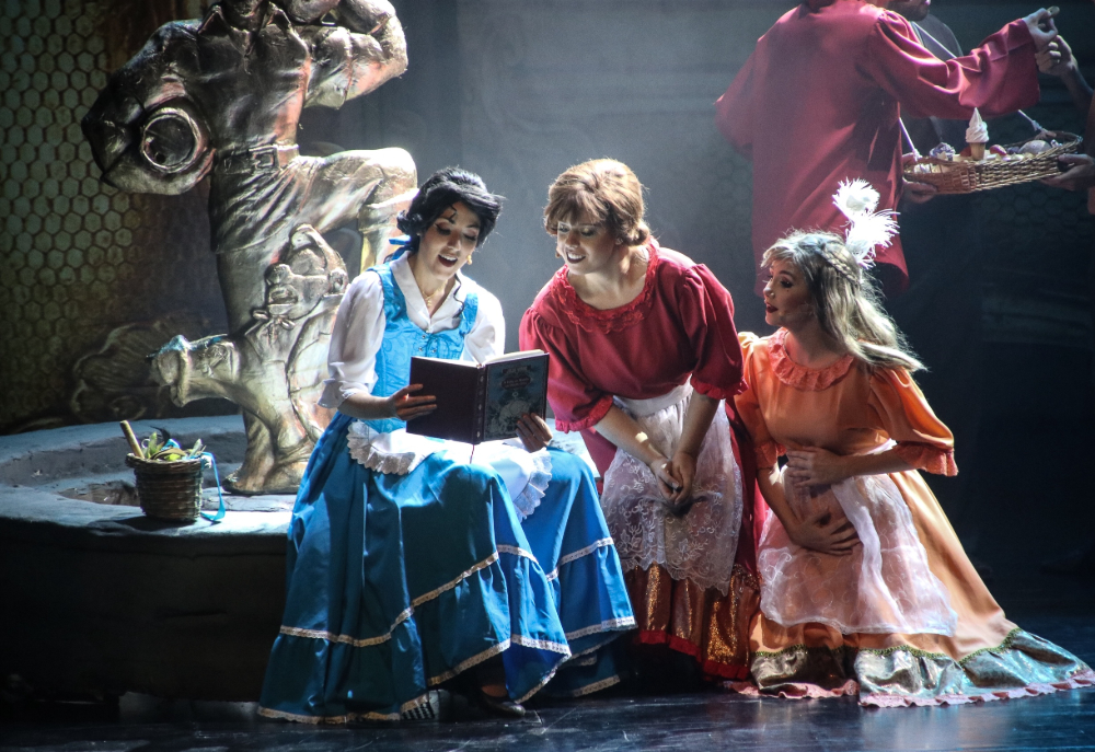 La bella y la bestia se presentará hasta el sábado en el Teatro Metro. Foto: Difusión