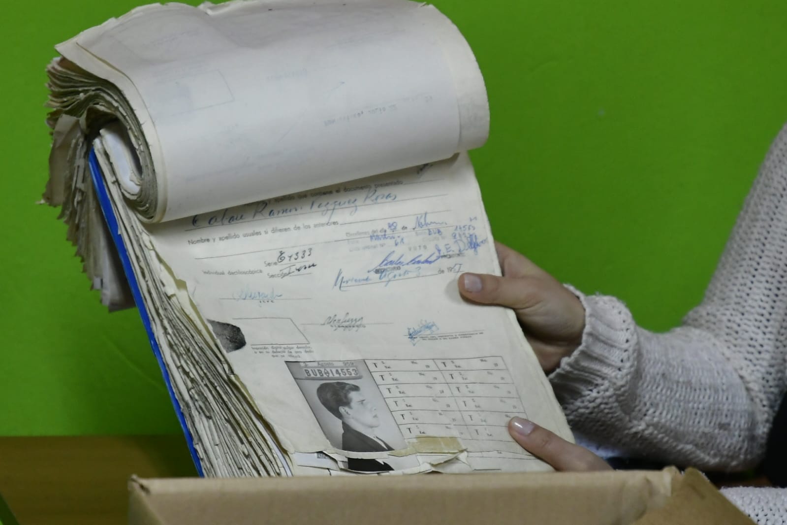 Credencial de Tabaré Vázquez. Foto: Fernando Ponzetto