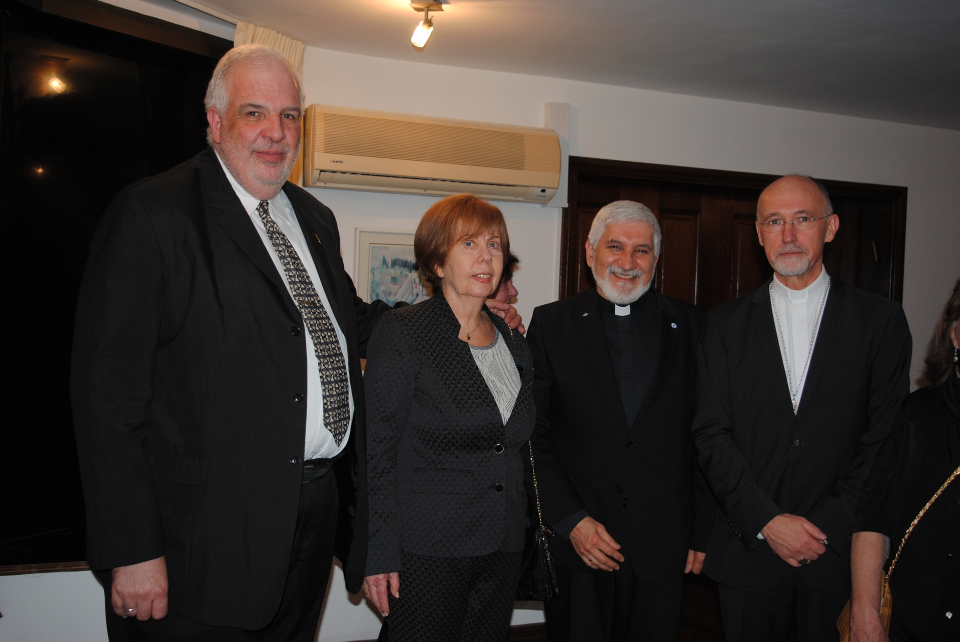 Diacono Jorge Vargha, Ana Wilelski, Pastor Jeronimo Granados, Monseñor Martin Krebs.