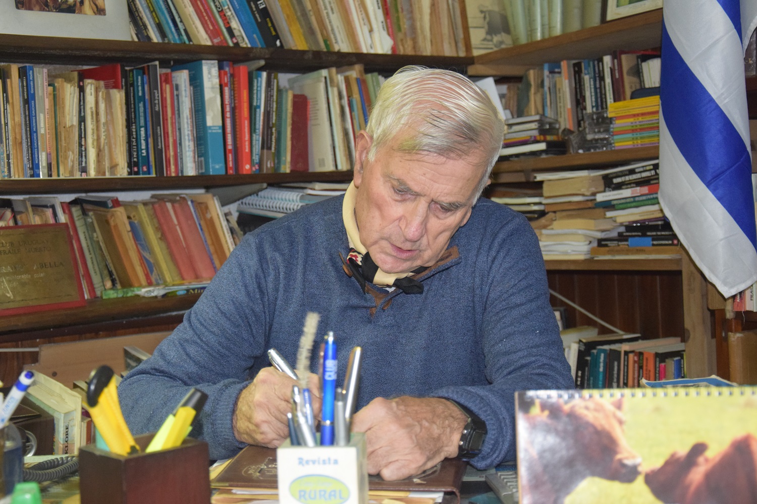 Serrano Abella en su escritorio. Foto: Néstor Araujo