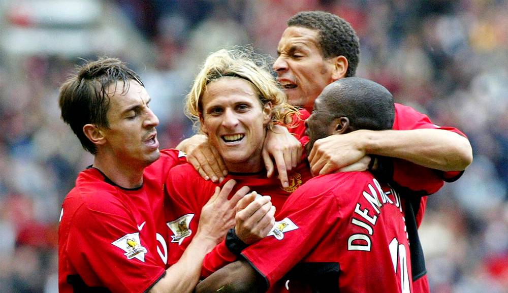 Con la camiseta de los Diablos Rojos marcó 17 goles en 96 partidos.