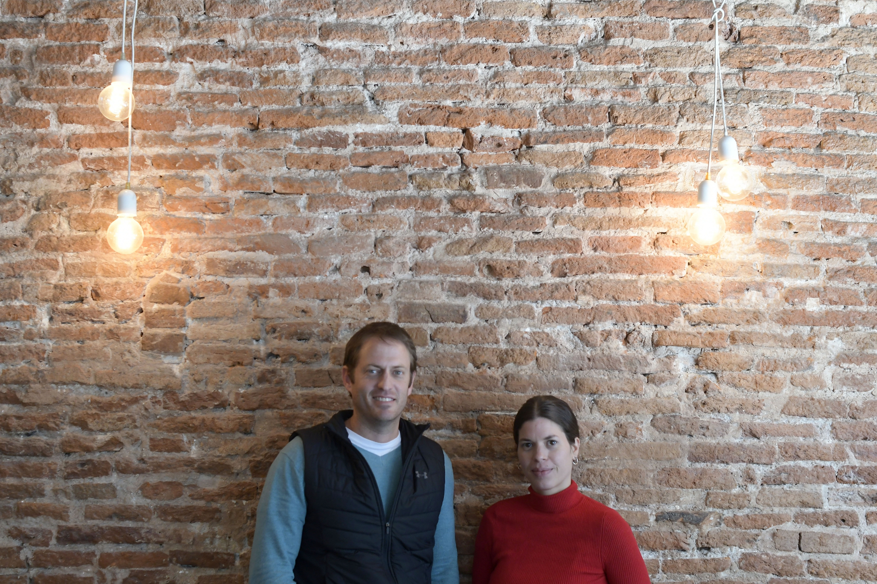 Lucía Soria y James Berckemeyer. Foto: Leo Mainé