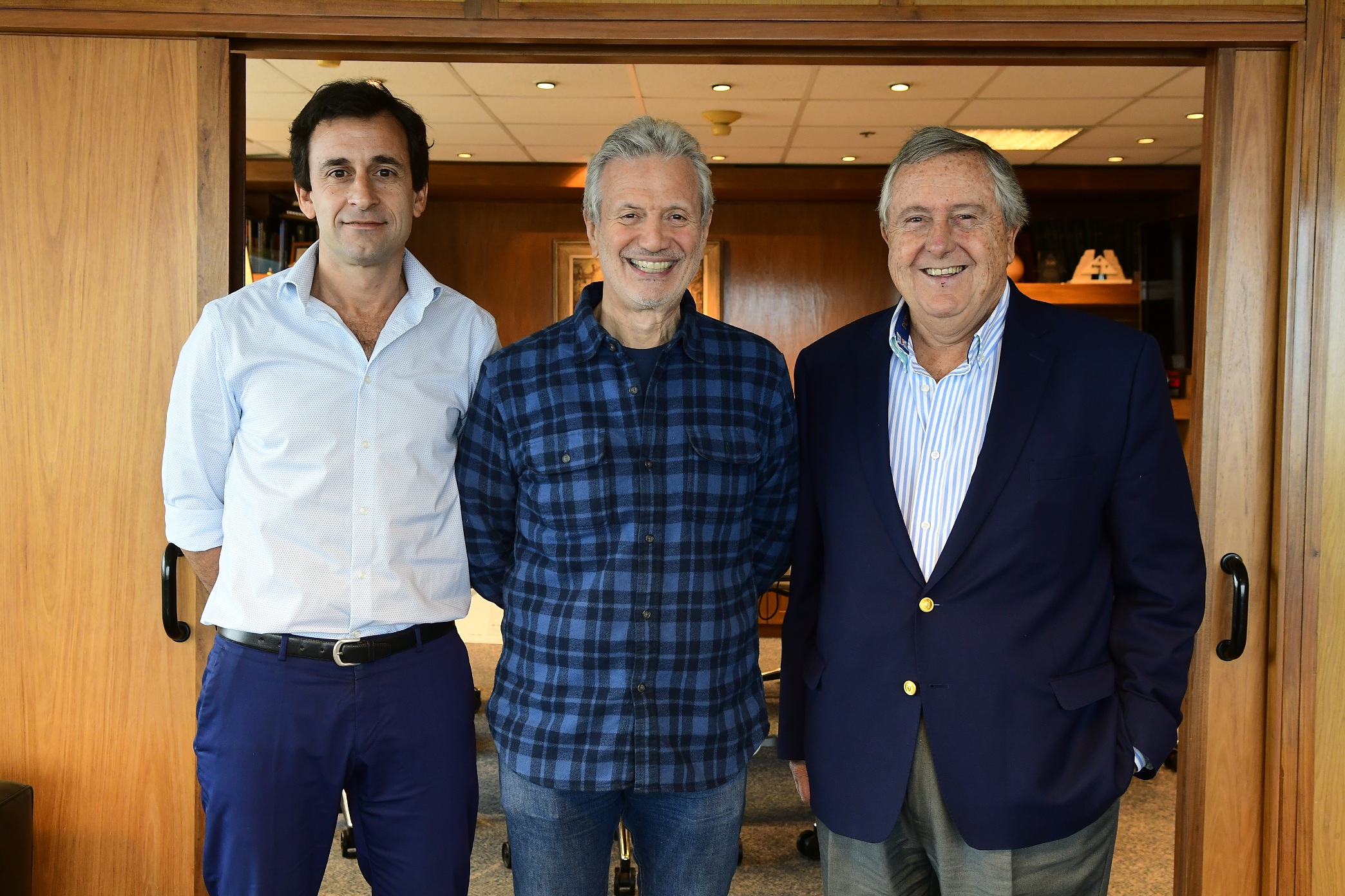 Carlos Alberto Lecueder, Ernesto Kimelman y Carlos Lecueder. Carrasco Boating. Foto: D. Borrelli