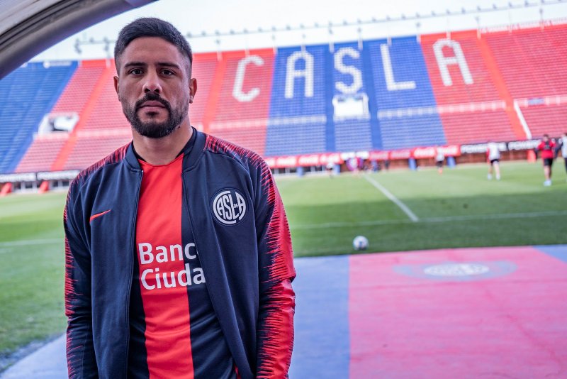 Ramón "Cachila" Arias es nuevo jugador de San Lorenzo de Almagro. Foto: Twitter/@SanLorenzo.