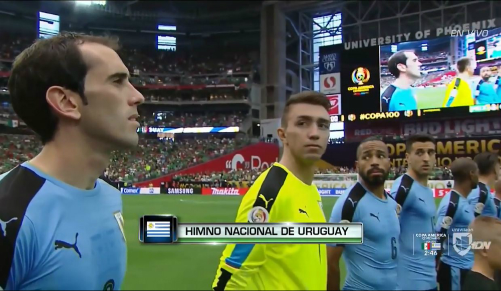 Sonó el himno de Chile en lugar del de Uruguay