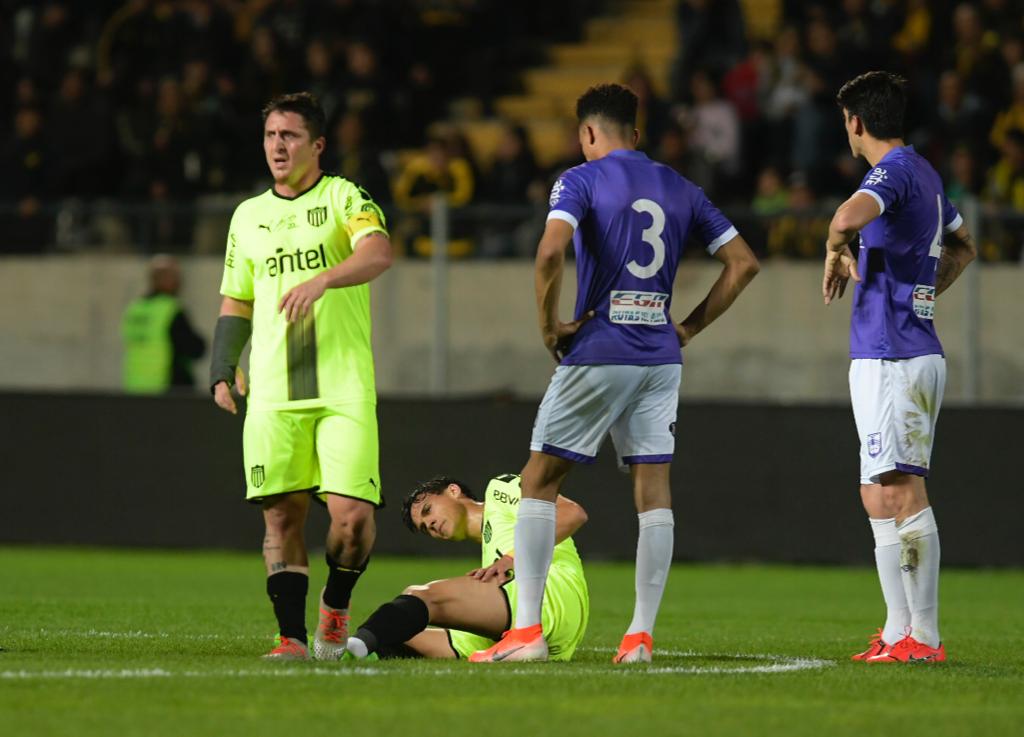 Lesión de Lores ante Defensor