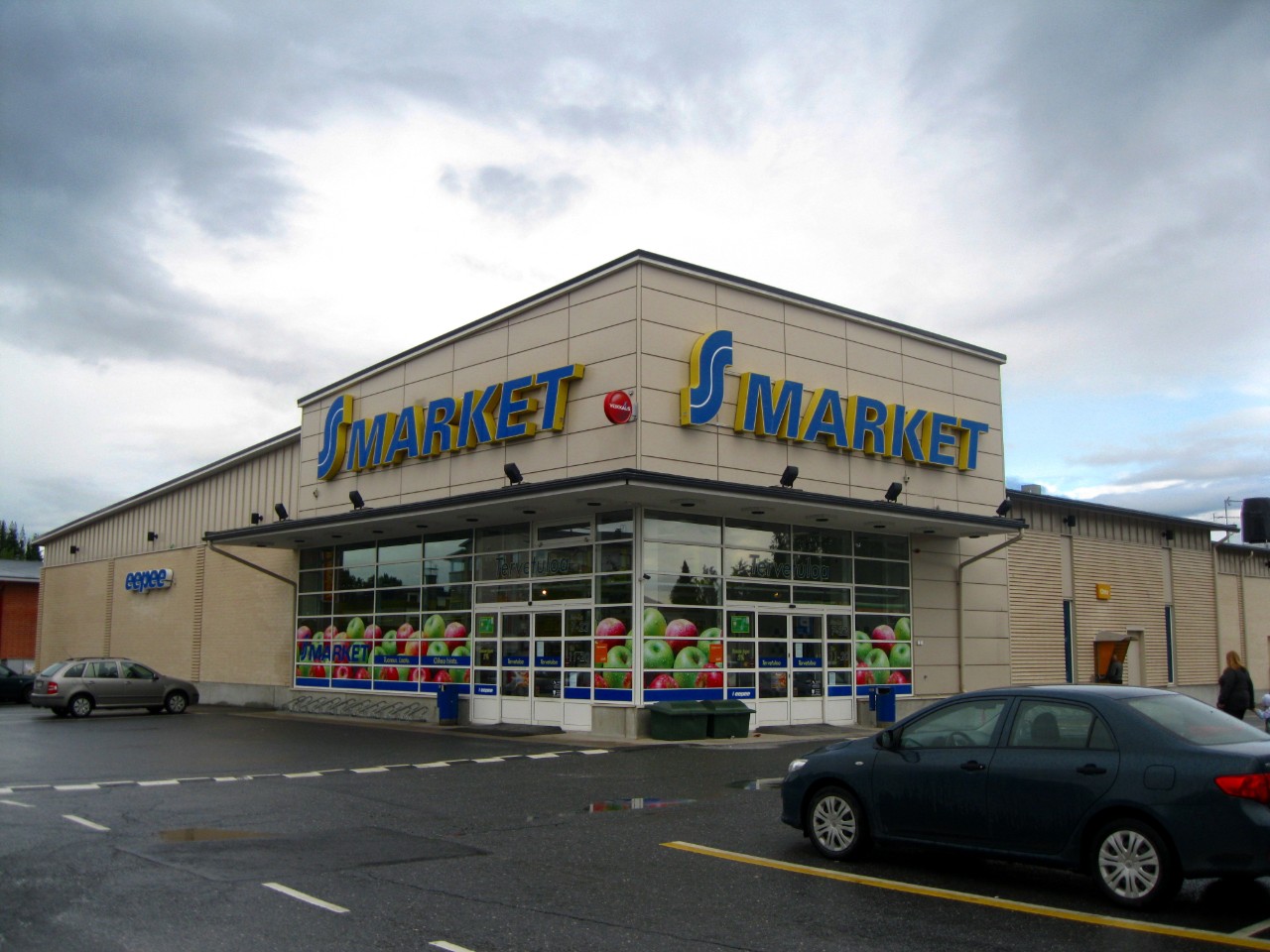 Supermercados aceleran en la carrera contra el vencimiento de los