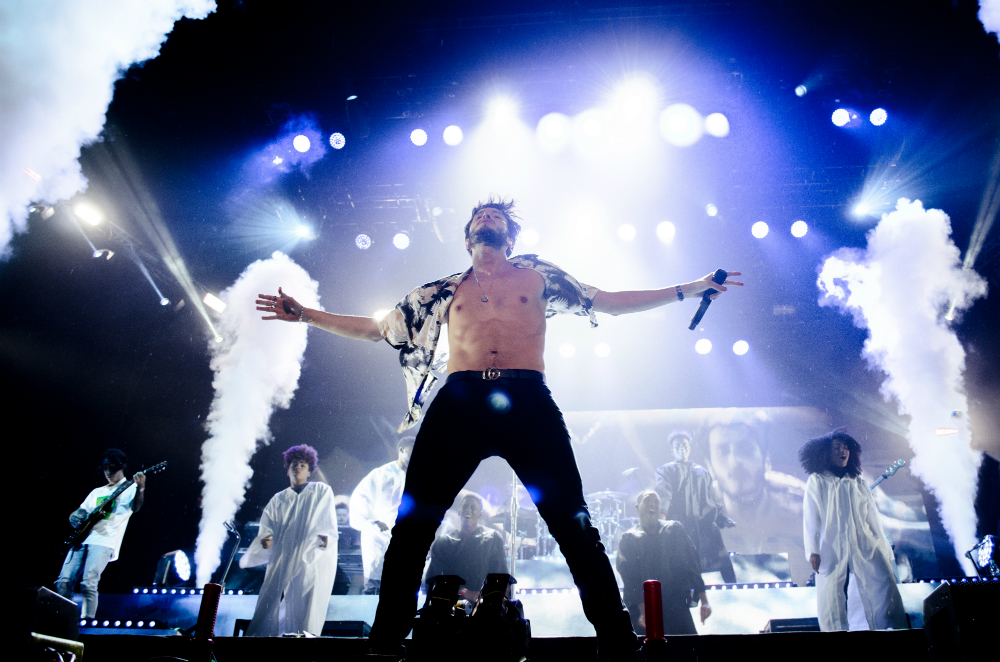 Sebastián Yatra en el Antel Arena. Foto: Carlos Iglesias.