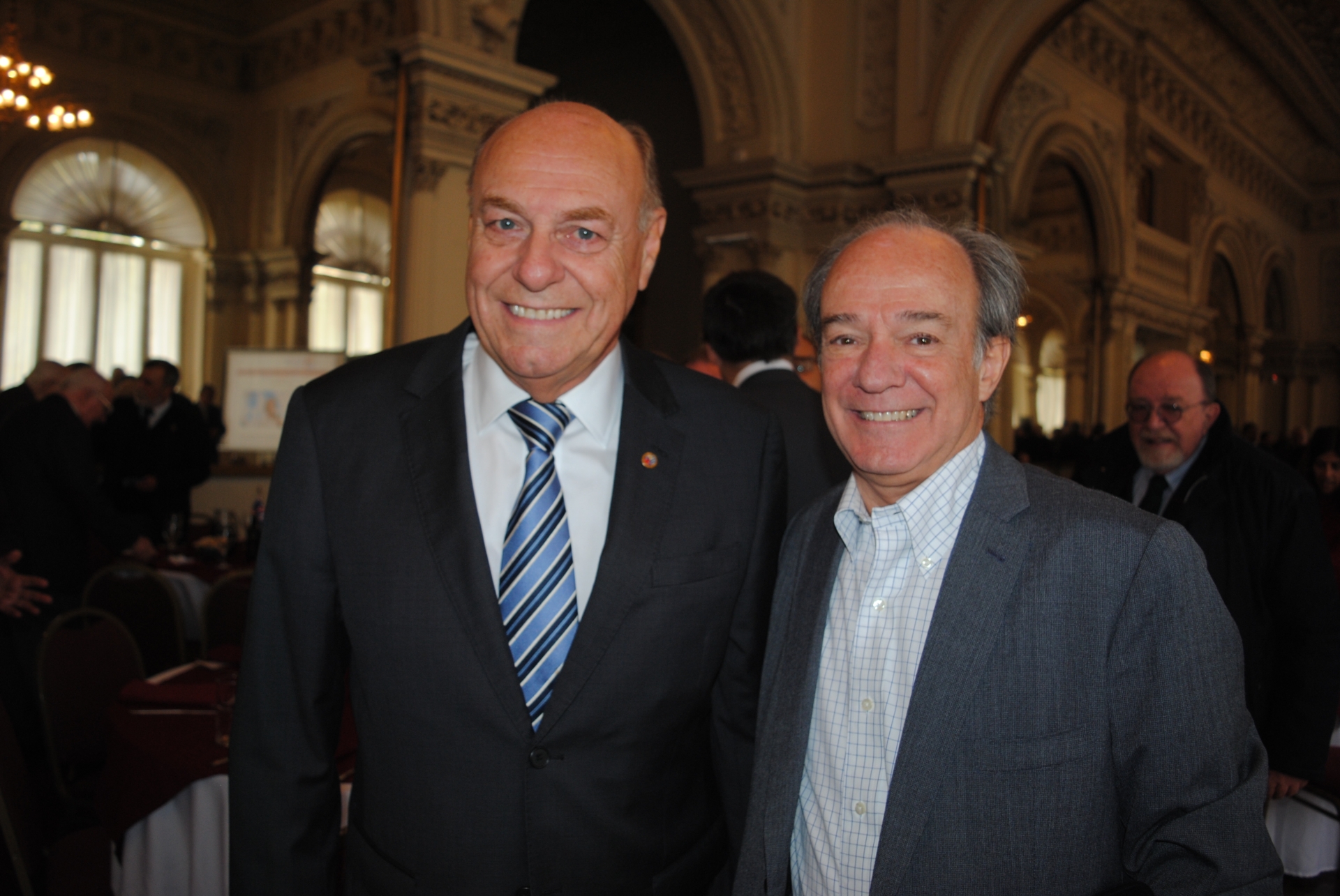 Daniel Varese, Nicolás Herrera.