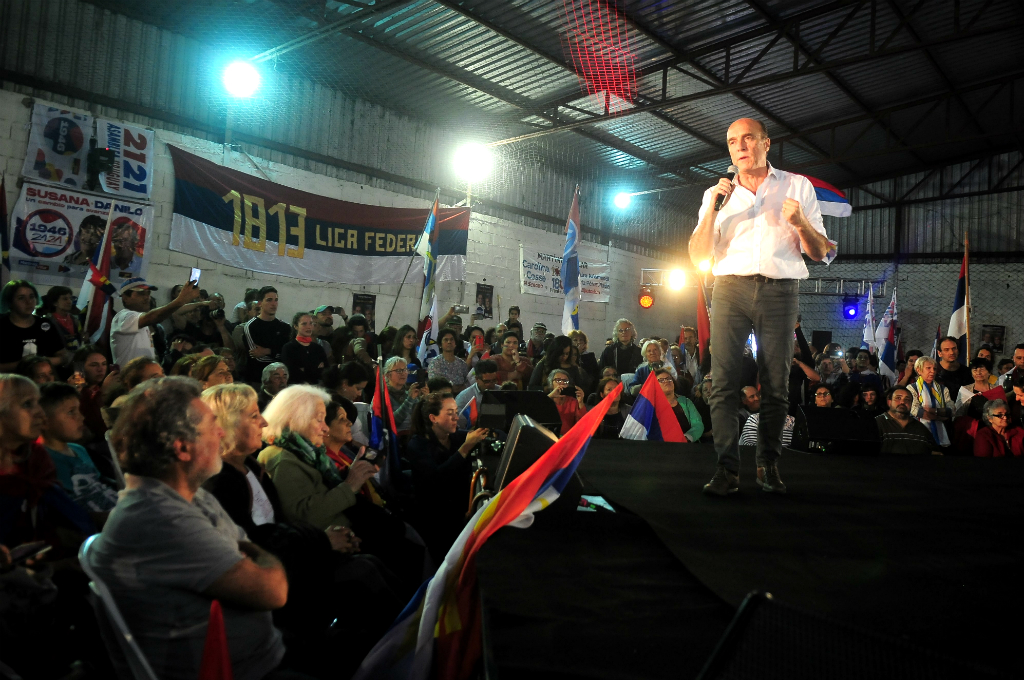 Daniel Martínez durante un acto en Maldonado. Foto: Ricardo Figueredo