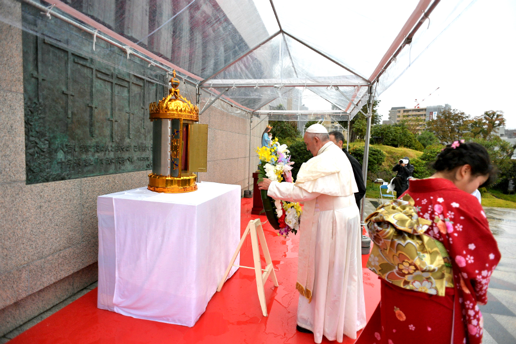 Francisco es el primer papa en visitar Japón desde el viaje de Juan Pablo II en 1981. Foto: Reuters