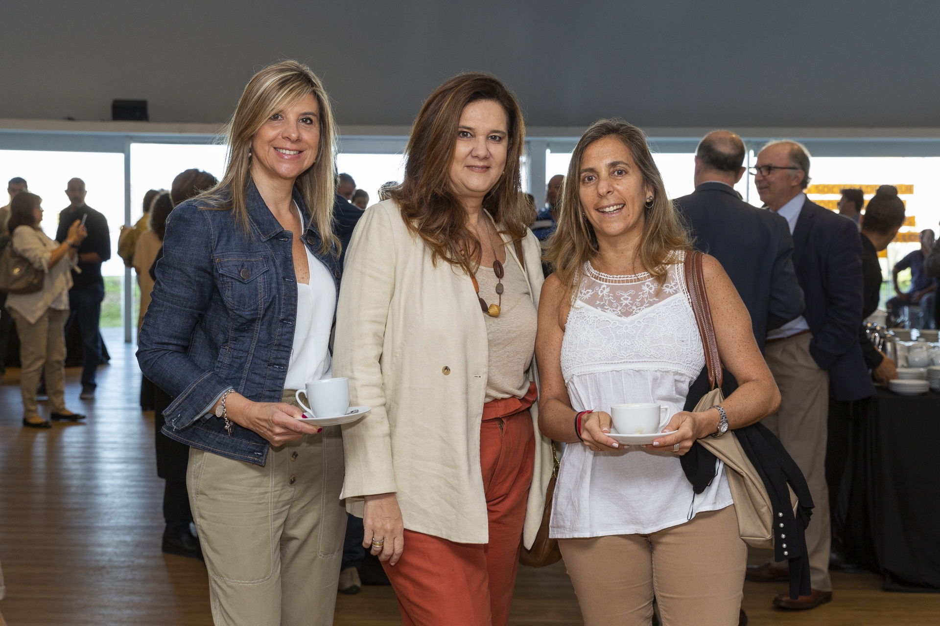 Carolina Oehler, Laura Skidelsky, Sonia Peresas.