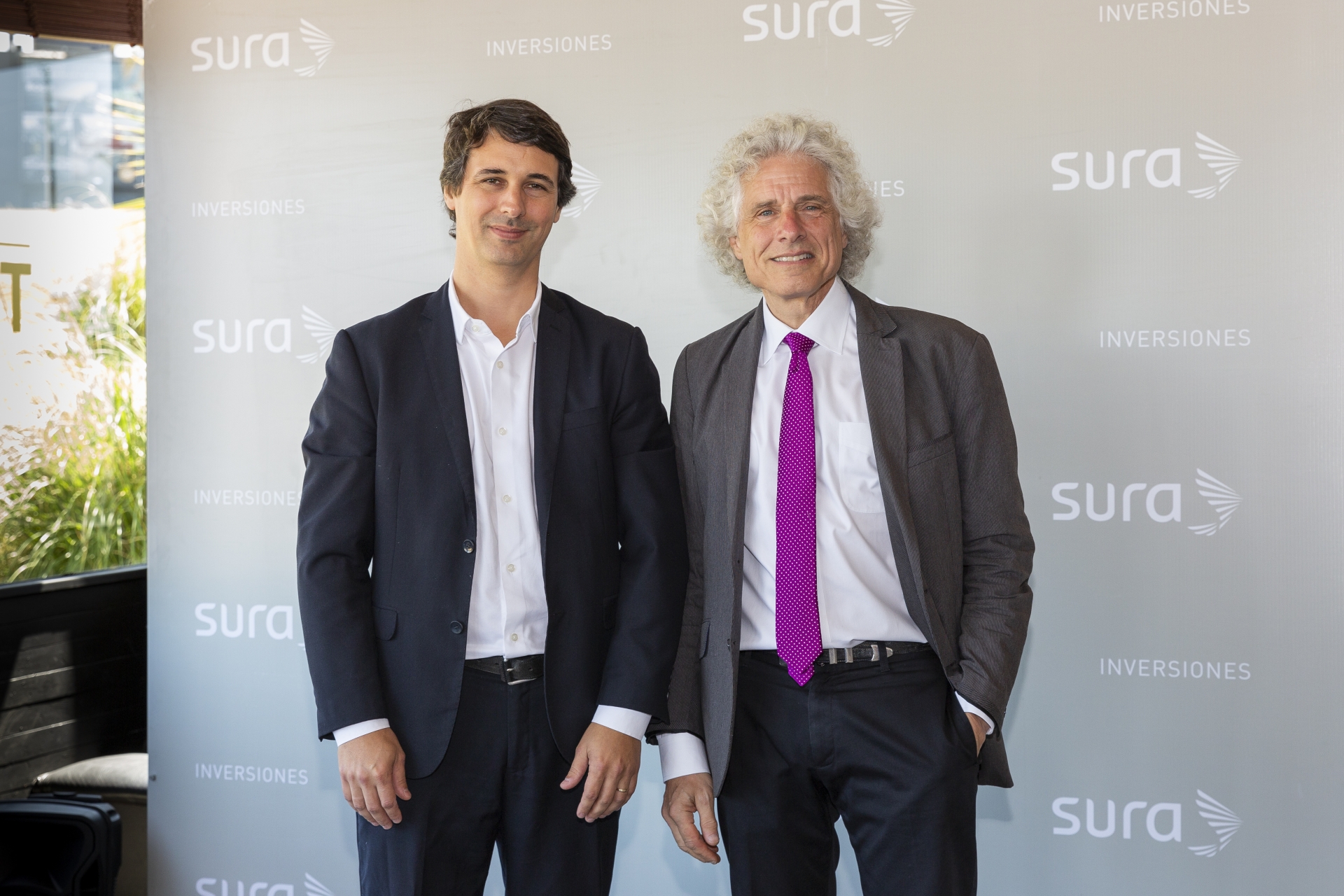Gerardo Ameigenda, Steven Pinker.